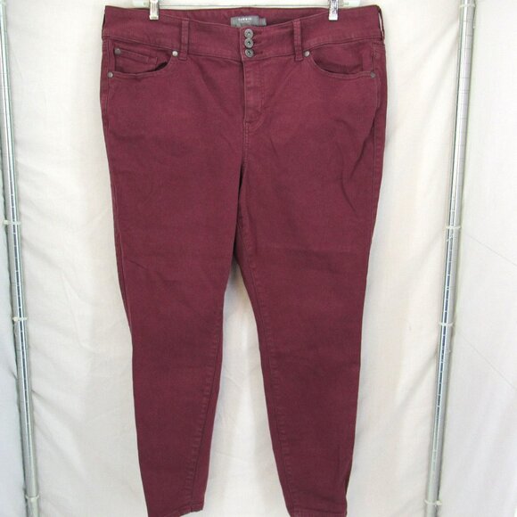 Torrid Feel The Fit Burgundy Super Soft Women's Jeggings 3 Button Size 20R - Picture 1 of 9